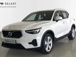 Blanco Usado 2024 Volvo XC40 Core SUV | 33.200 €