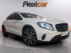 Blanco Usado 2019 Mercedes GLA180 SUV | 21.390 € (Buen precio)