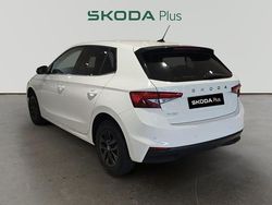 Blanco Usado 2025 Skoda Fabia Selection Utilitario | 19.990 € (Precio justo)