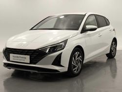 Blanco Usado 2024 Hyundai i20 Utilitario | 16.700 € (Un poco caro)
