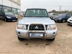 Gris / plata Usado 2006 Mitsubishi Montero SUV | 9000 € (Super precio)