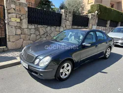 Azul Usado 2006 Mercedes E320 Avantgarde Berlina | 8500 € (Un poco caro)