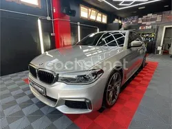 Gris / plata Usado 2018 BMW M550 Berlina | 37.990 €