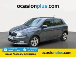 Gris Usado 2016 Skoda Fabia Ambition Utilitario | 8650 € (Precio justo)