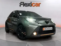 Verde Usado 2022 Toyota Aygo Edition Utilitario | 14.990 € (Un poco caro)
