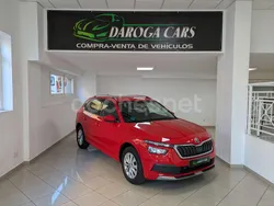 Rojo Usado 2021 Skoda Kamiq Style SUV | 14.990 € (Buen precio)