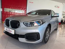 Gris / plata Usado 2021 BMW 116 Utilitario | 19.900 € (Precio justo)