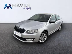 Plateado Usado 2014 Skoda Octavia Ambition Utilitario | 10.899 € (Precio justo)