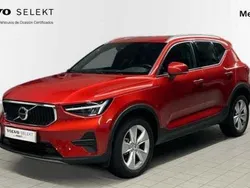 Rojo Nuevo 2025 Volvo XC40 Core SUV | 36.900 € (Buen precio)