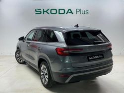 Gris Usado 2025 Skoda Kodiaq Selection SUV | 33.900 € (Precio justo)