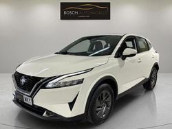 Blanco Usado 2024 Nissan Qashqai Acenta SUV | 21.990 € (Super precio)