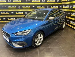 Azul Usado 2024 Seat Leon FR Berlina | 24.900 € (Precio justo)