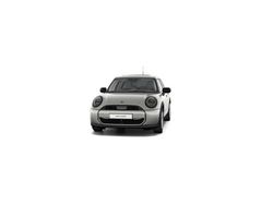Plateado Usado 2024 Mini Cooper Essential Utilitario | 29.990 €