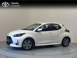 Usado 2024 Toyota Yaris Hybrid Active Monovolumen | 21.700 € (Precio justo)