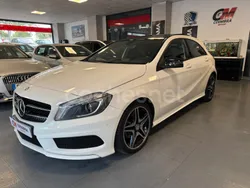 Blanco Usado 2015 Mercedes A200 AMG line Berlina | 16.990 € (Precio justo)