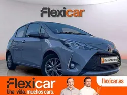 Gris Usado 2018 Toyota Yaris Active Utilitario | 10.690 € (Buen precio)