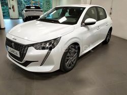 Blanco Usado 2021 Peugeot 208 Active Utilitario | 11.900 € (Precio justo)