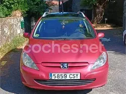Rojo Usado 2004 Peugeot 307 Familiar | 2600 € (Un poco caro)