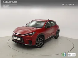 Rojo Nuevo 2025 Lexus LBX SUV | 36.325 € (Precio justo)