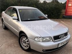 Gris / plata Usado 1999 Audi A4 Berlina | 2200 €
