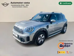 Gris / plata Usado 2023 Mini Cooper Countryman SUV | 28.600 € (Precio justo)