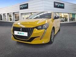 Amarillo Usado 2021 Peugeot 208 Active Utilitario | 11.700 € (Precio justo)