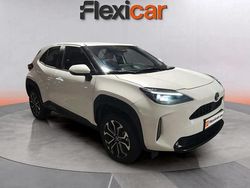 Blanco Usado 2024 Toyota Yaris Hybrid Active | 19.490 € (Buen precio)