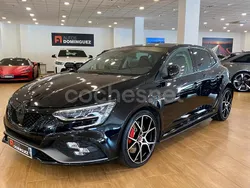 Gris / plata Usado 2023 Renault Mégane IV Trophy Berlina | 38.900 € (Caro)