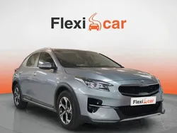 Gris Usado 2021 Kia XCeed SUV | 14.290 € (Precio justo)