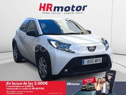Blanco Usado 2022 Toyota Aygo X-play Utilitario | 15.610 € (Caro)