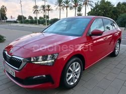 Rojo Usado 2022 Skoda Scala Ambition Utilitario | 14.490 € (Super precio)