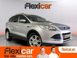 Gris / plata Usado 2015 Ford Kuga Trend SUV | 11.990 € (Precio justo)