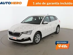 Blanco Usado 2021 Skoda Scala Ambition Utilitario | 14.599 € (Buen precio)