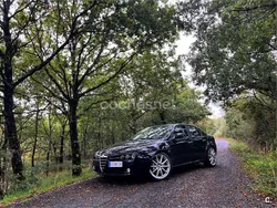 Negro Usado 2006 Alfa Romeo 159 Berlina | 15.000 €