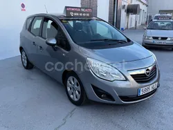 Gris / plata Usado 2012 Opel Meriva Selective Monovolumen | 5500 € (Precio justo)