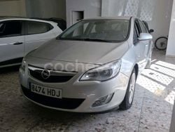 Gris / plata Usado 2012 Opel Astra Sportive Berlina | 4899 € (Precio justo)
