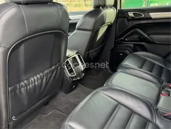 Gris / plata Usado 2010 Porsche Cayenne Turbo SUV | 42.500 €