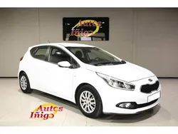 Blanco Usado 2014 Kia Ceed GT Berlina | 8900 € (Un poco caro)
