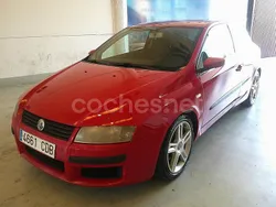 Rojo Usado 2002 Fiat Stilo Dynamic Berlina | 1510 € (Buen precio)