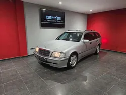 Plateado Usado 1999 Mercedes C220 Familiar | 8000 €