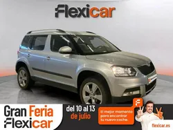 Gris / plata Usado 2016 Skoda Yeti Ambition SUV | 9990 € (Precio justo)
