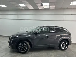 Gris / plata Usado 2024 Hyundai Tucson SUV | 35.990 €