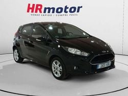 Negro Usado 2017 Ford Fiesta Trend Utilitario | 8240 € (Precio justo)