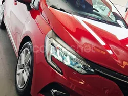 Rojo Usado 2020 Renault Clio V Intens Berlina | 10.790 € (Precio justo)