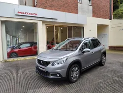 Gris / plata Usado 2019 Peugeot 2008 Signature Sky SUV | 13.990 € (Un poco caro)