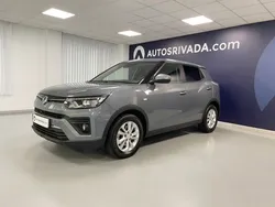 Techno grey gris metalizado Usado 2019 Ssangyong Tivoli Limited SUV | 17.400 € (Caro)