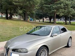Beige Usado 2004 Alfa Romeo 156 Distinctive Berlina | 3900 €