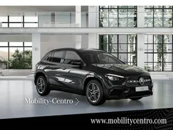 Negro Nuevo 2025 Mercedes GLA200 SUV | 48.353 € (Precio justo)