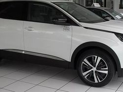 Blanc nacre Usado 2022 Peugeot 3008 Allure | 23.740 € (Caro)