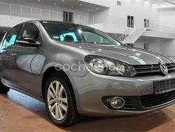 Gris / plata Usado 2011 VW Golf VI Advance Berlina | 8900 € (Precio justo)